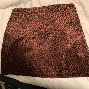 Honey Punch brand leopard suede skirt